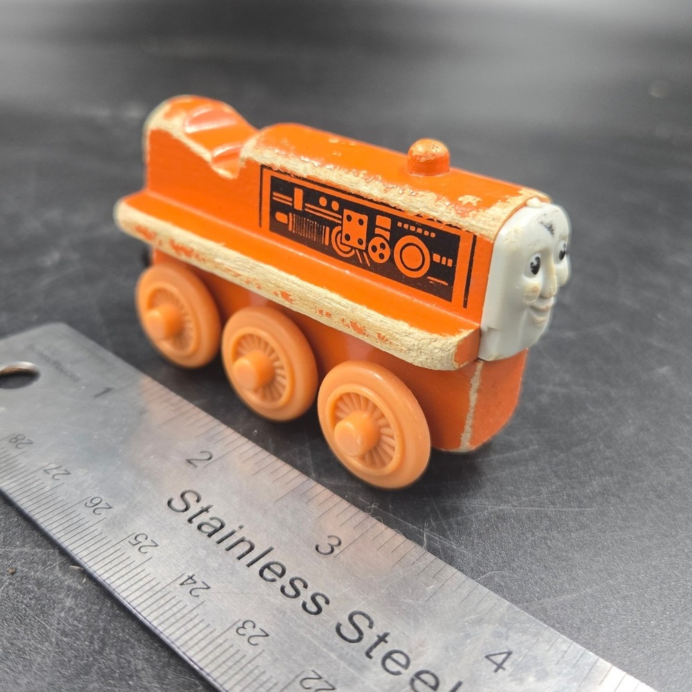 Thomas Friends Wooden Railway Terence the Tractor Orange Magnetic Engine Toy